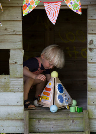 Pyramid Activity Box - Mokee